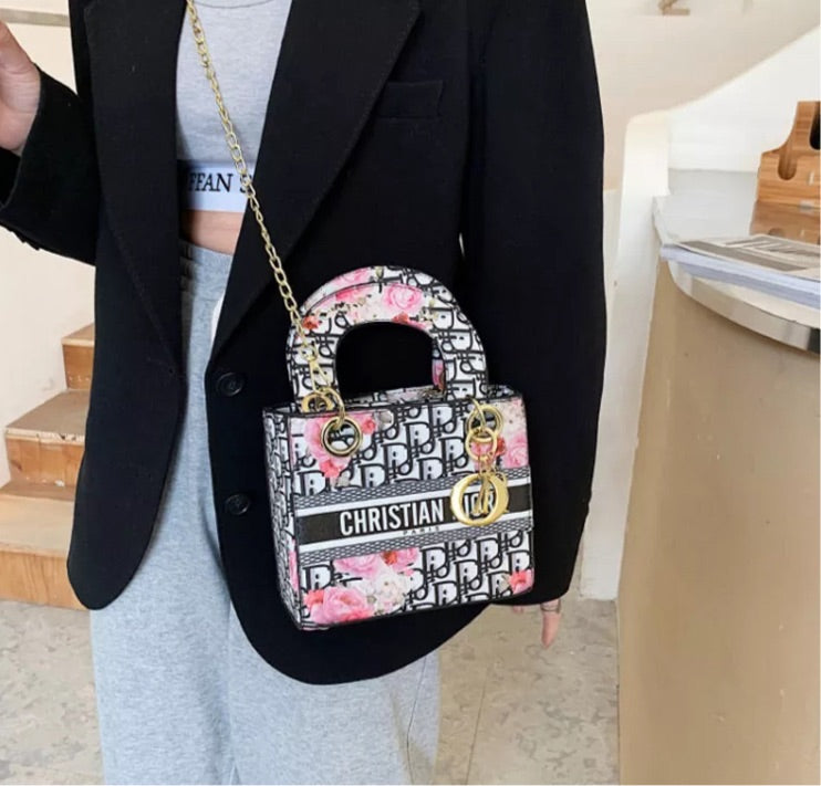 Sale woman handbag